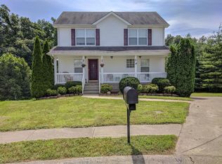 2801 Sharpie Dr, Clarksville, TN 37040