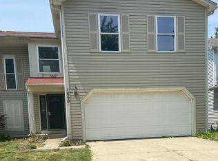 1659 Estate Cir, Naperville, IL 60565