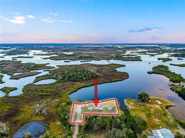 14190 W Sutton Ct, Crystal River, FL 34429
