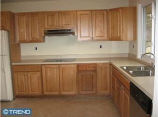 601 Mourning Dove Rd, Norristown, PA 19403