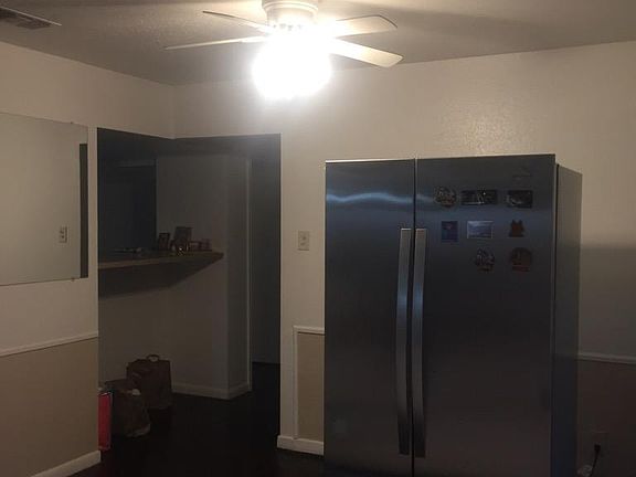 4th image of 5930 Del Roy Dr