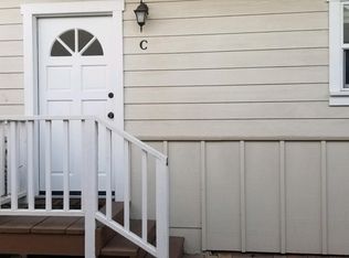 810 E Canon Perdido St #C, Santa Barbara, CA 93103
