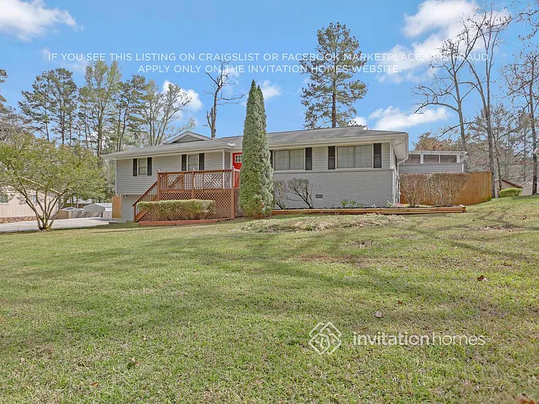 3269 Moravia Dr — Photo 2