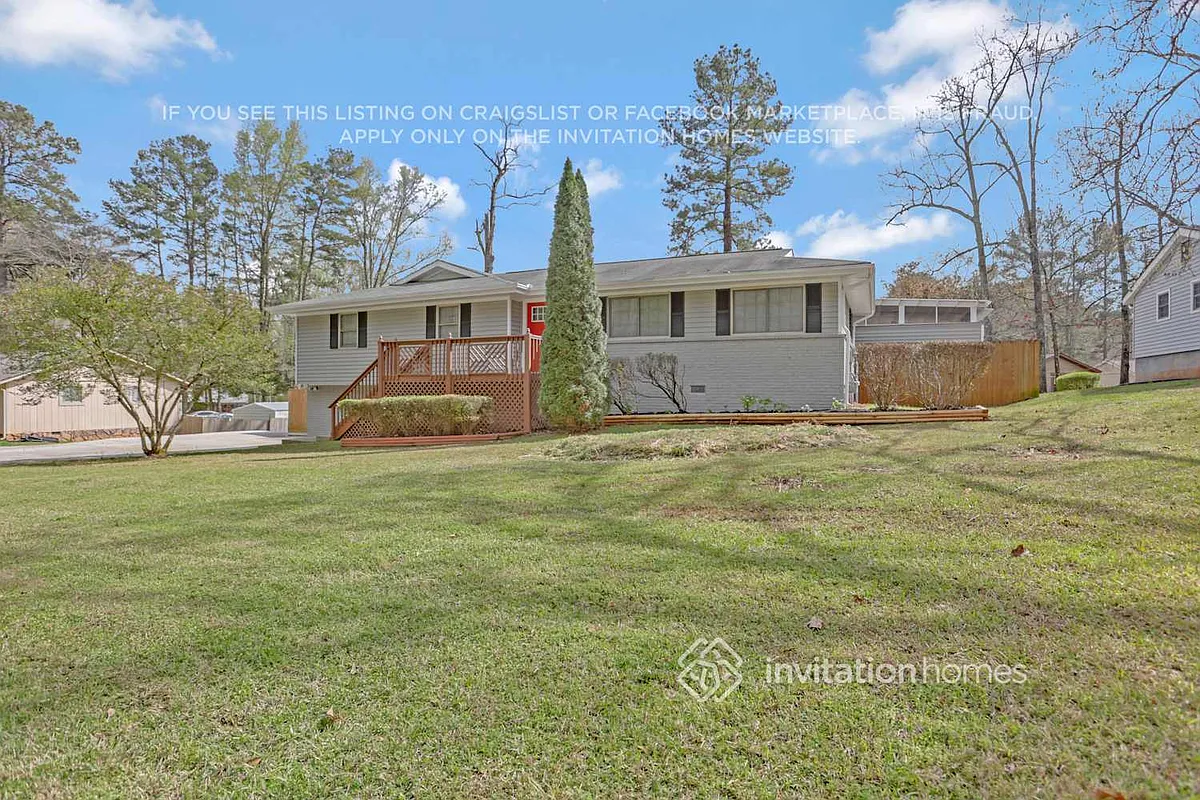 Building Photo - 3269 Moravia Dr