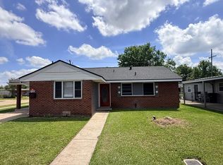 3601 Taylor St, Lake Charles, LA 70607