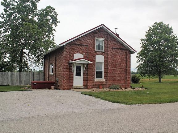 3rd image of 7725 E County Road 100 N
