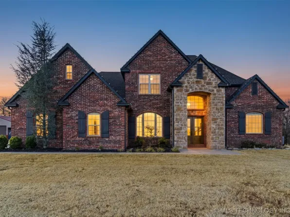 12340 Will Sampson Rd, Okmulgee, OK 74447