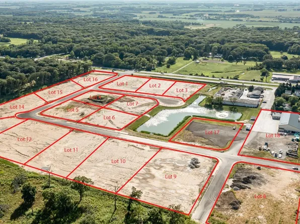 13783 Schneider St, Cedar Lake, IN 46303