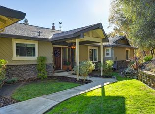 11763 Skylark Ct, Auburn, CA 95602