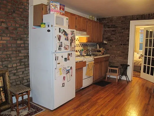 Rented by Dream Space Realty | media 10