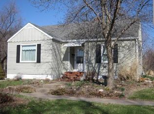 507 N Court St, Fairfield, IA 52556