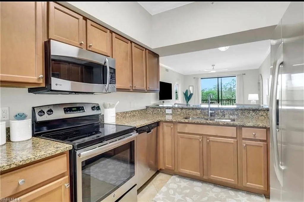 2 bed, 2.0 bath, 1194 sqft, $2,495 — Photo 1