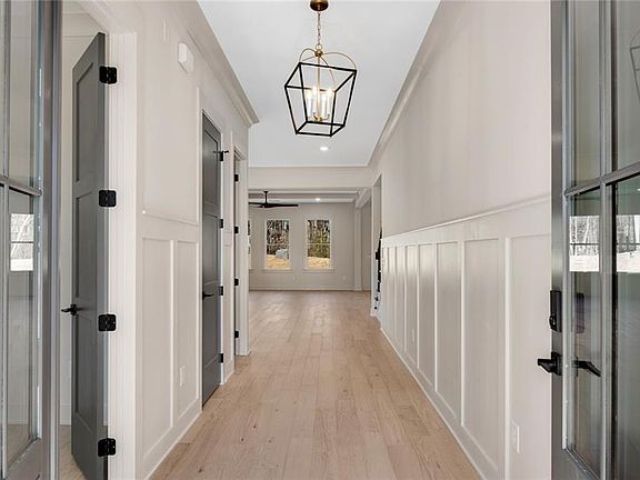 4th image of 1125 Handy Rd