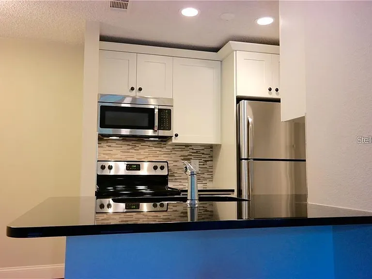 224 Afton Sq #104 — Photo 5