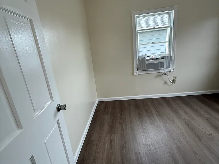 24 Ellington St — Photo 16
