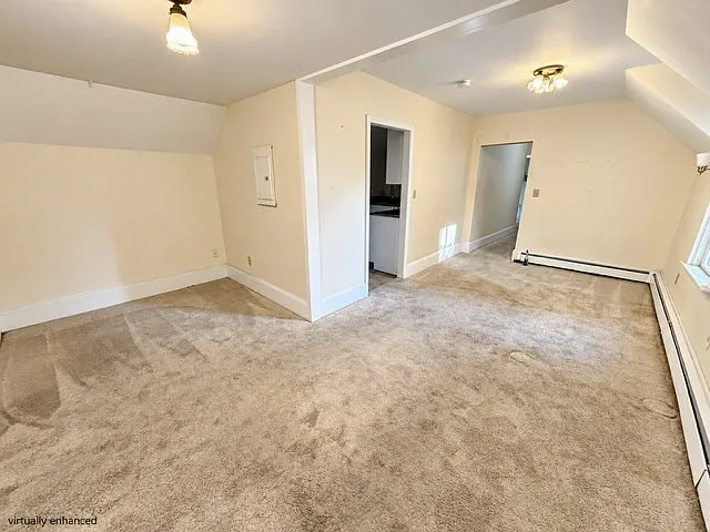 2 bed, 1.0 bath, 939 sqft, $2,300 — Photo 3