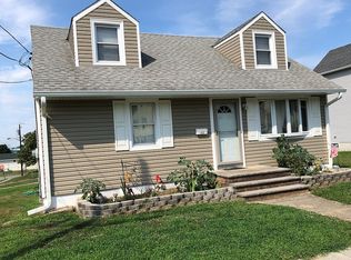 45 Roll Ave, South Amboy, NJ 08879