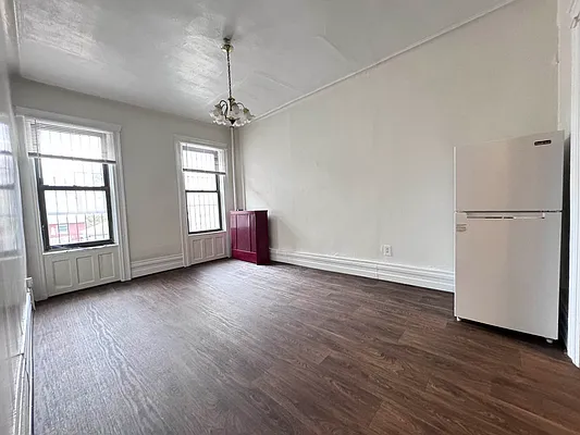 Rented by Compass | media 6