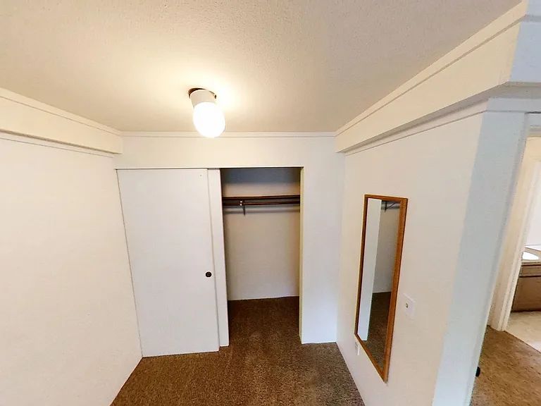 Kendal Court Apartments, 2 Bedroom, 1 Bathroom Apartments for Rent! — Photo 20