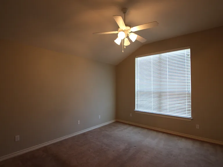 19993 Meadow West Ln — Photo 13