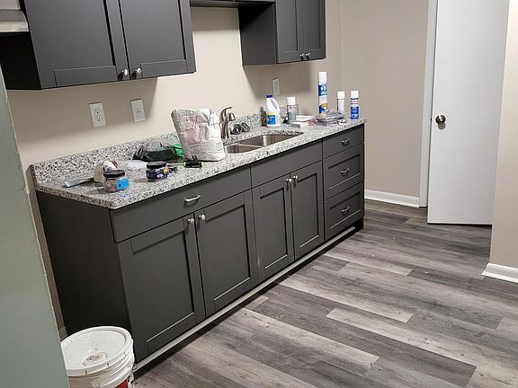 3rd image of 1600 S 3rd St APT 5