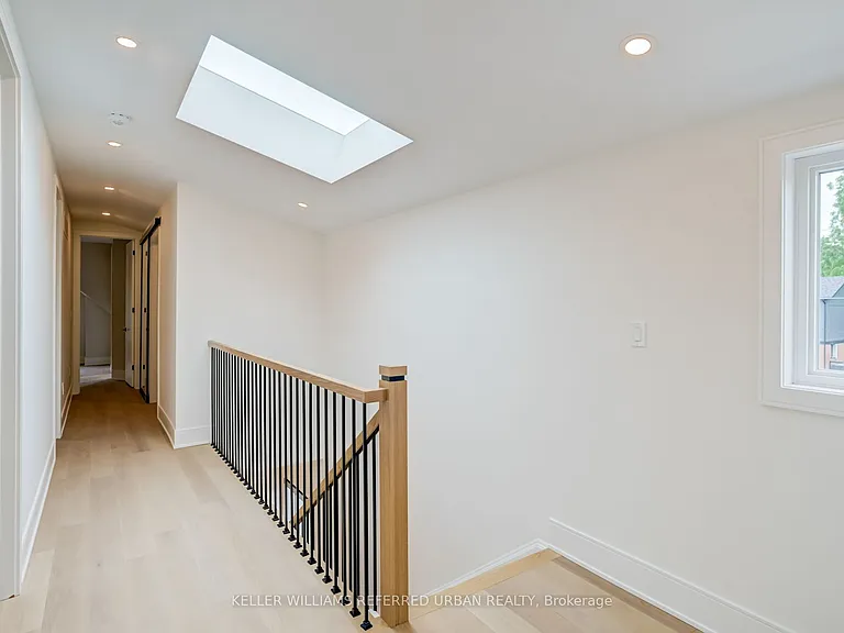 37 Wesley Ave — Photo 28