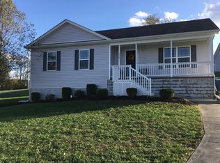 270 Hunter Ridge Dr, Lawrenceburg, KY 40342