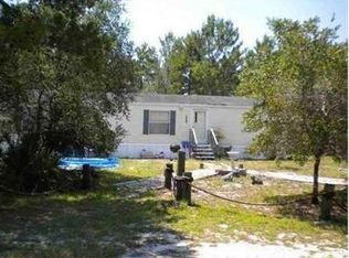 318 Woodill Rd, Carrabelle, FL 32322