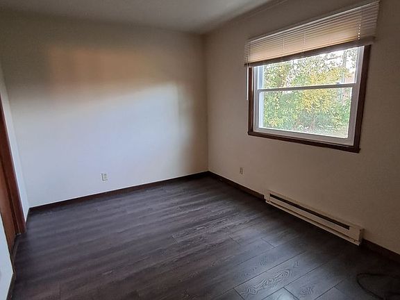 4th image of 4417 Eastridge Dr APT 5