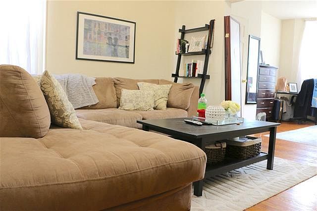 2nd image of 106 11th St APT 11A