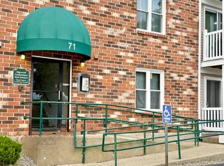 71 Edgeworth St UNIT 17, Worcester, MA 01605