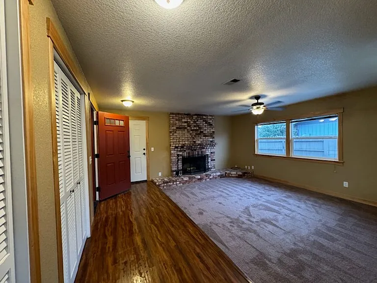 3241 Zelia Ct — Photo 7