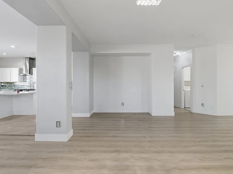 108 Milicity Rd — Photo 12