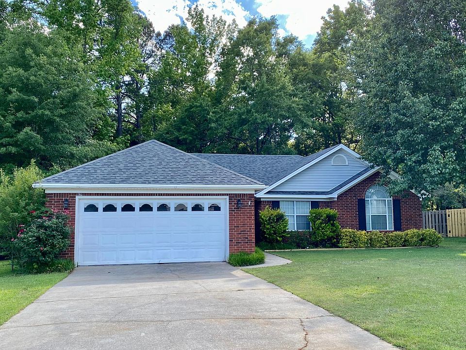 1st image of 534 Oak Chase Dr