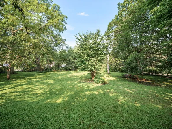 14705 Glendale Rd, Minnetonka, MN 55345