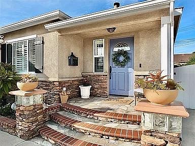 3rd image of 15434 Graystone Ave
