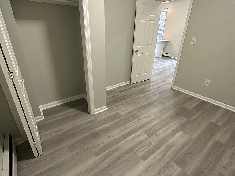 218 Bowers St #1F — Photo 6