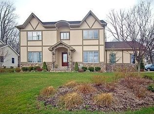 562 Fanny Rd, Boonton, NJ 07005