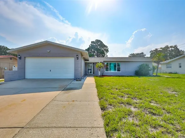 8623 139th St, Seminole, FL 33776