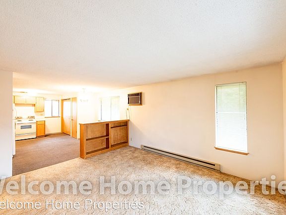 4th image of 253 NE Damson Pl APT 3