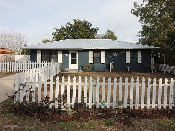 2nd image of 507 Evergreen St