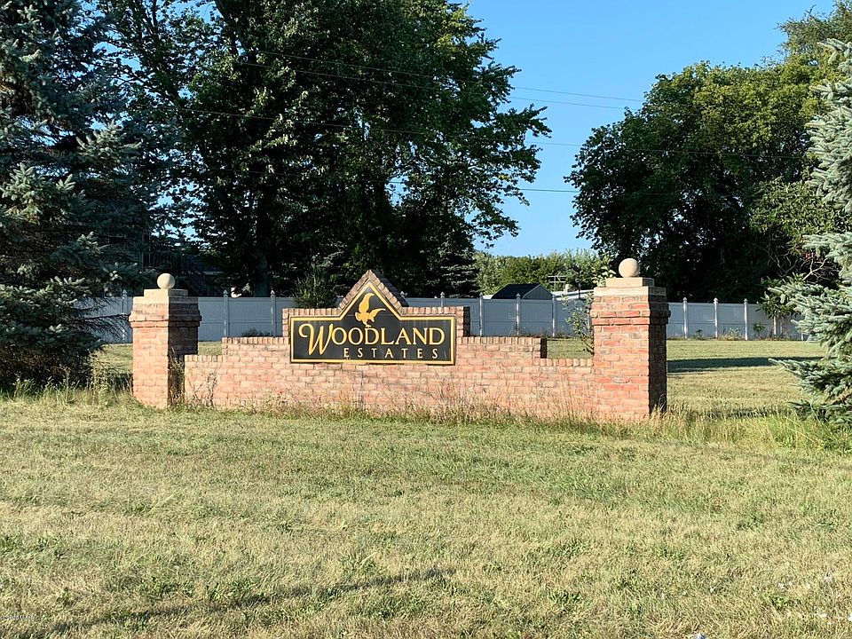 2nd image of 32656 Pinedale Ln Lot 20