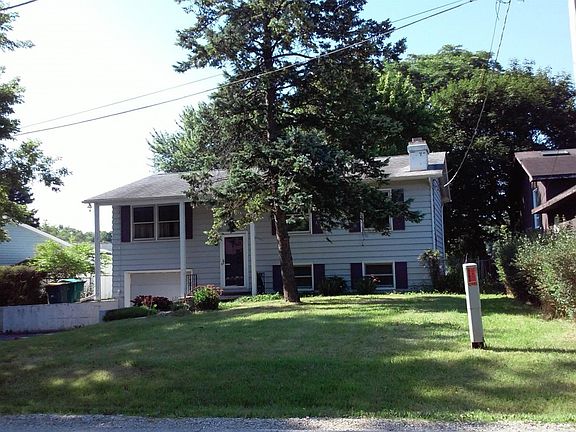3rd image of 17997 W Winnebago Dr