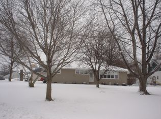 404 W Main St, Marshalltown, IA 50158