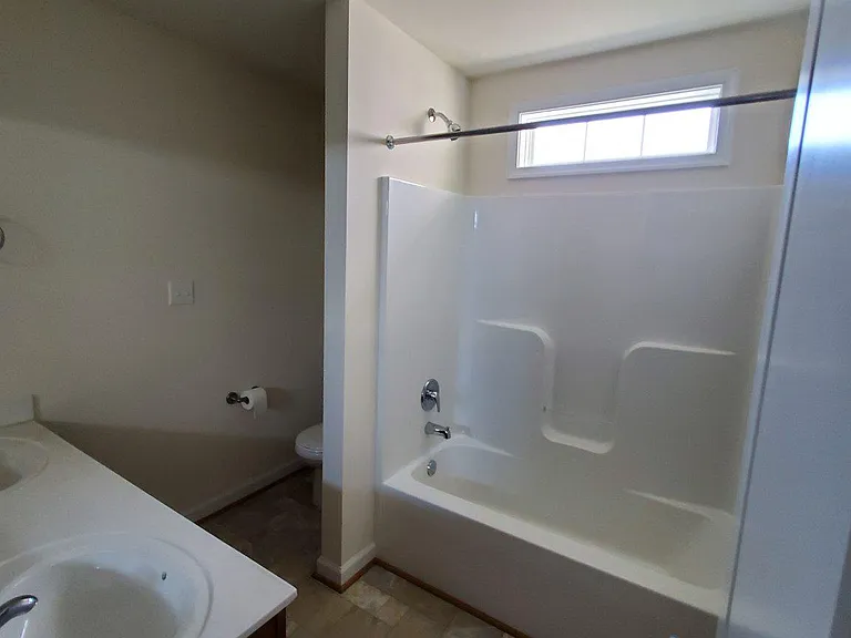 233 Kanter Dr — Photo 35