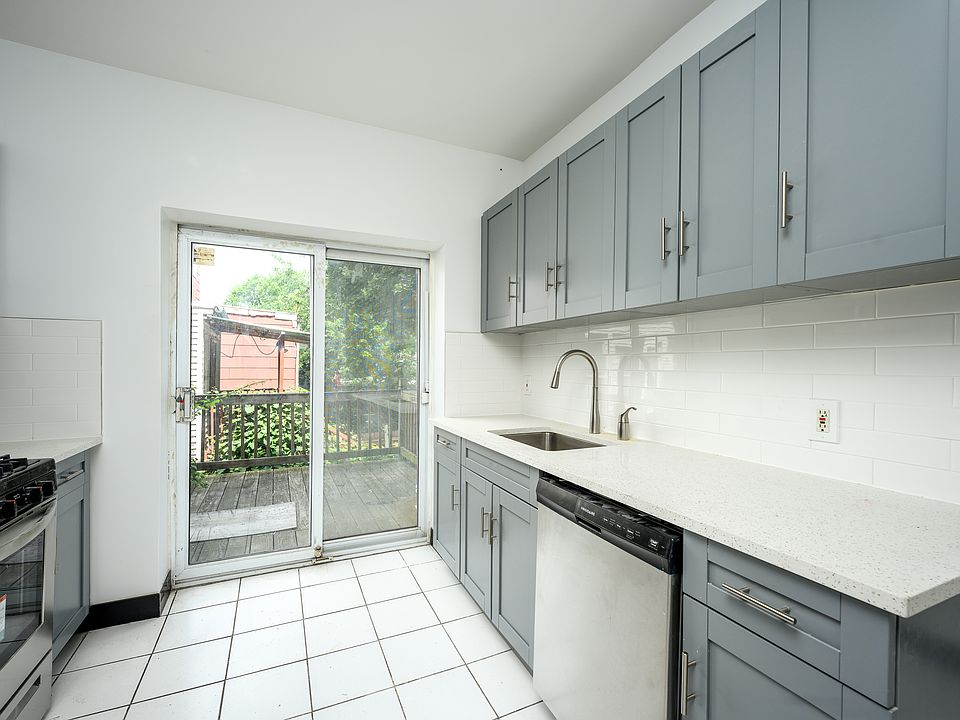 Kitchen and deck
