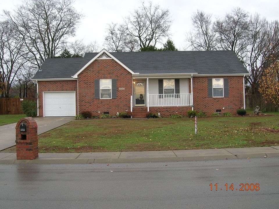 1st image of 1220 Bolton Dr