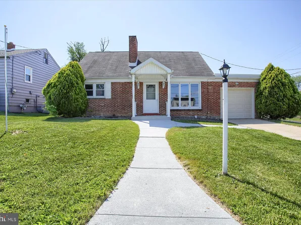 4801 Count St, Harrisburg, PA 17109