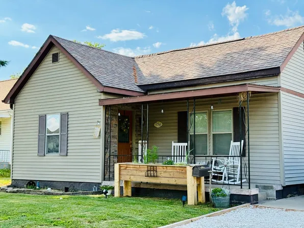 754 Freedman St, Jacksonville, IL 62650