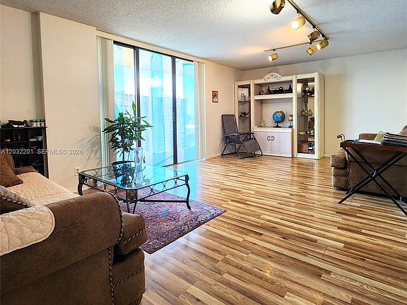 2nd image of 18181 NE 31st Ct APT 1710